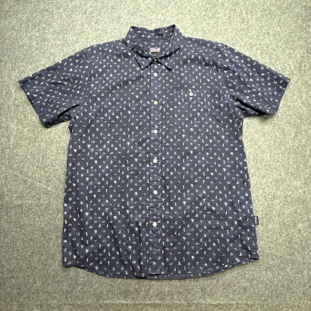 Patagonia Organic Cotton Mens Large Blue Striped Short Sleeve Button Up